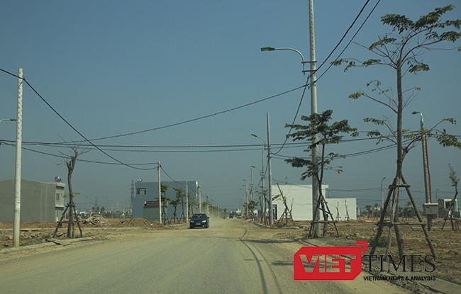 VietTimes, thị trường, đất nền, Đà Nẵng, BĐS, bất động sản, lên cơn, đột quỵ, môi giới, pháo hoa quốc tế, APEC