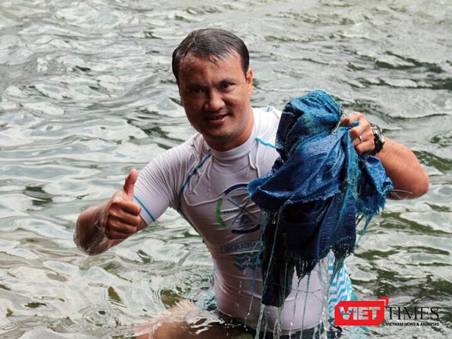 nghiện nhặt rác, Sơn Trà, môi trường, Đà Nẵng, VietTimes