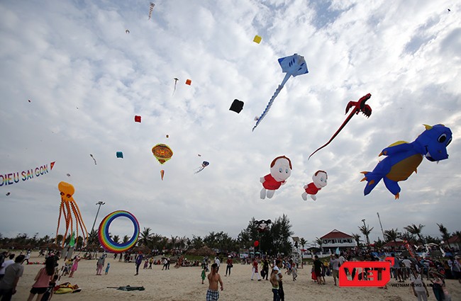 Ảnh: Ngắm những cánh diều tại Festival Diều quốc tế Quảng Nam năm 2017 ảnh 5