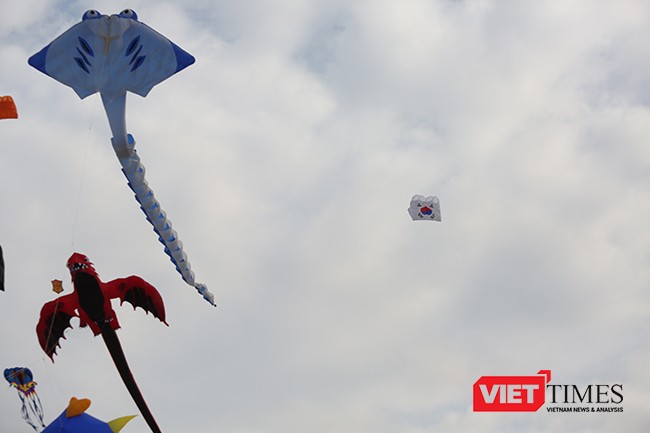 Ảnh: Ngắm những cánh diều tại Festival Diều quốc tế Quảng Nam năm 2017 ảnh 9