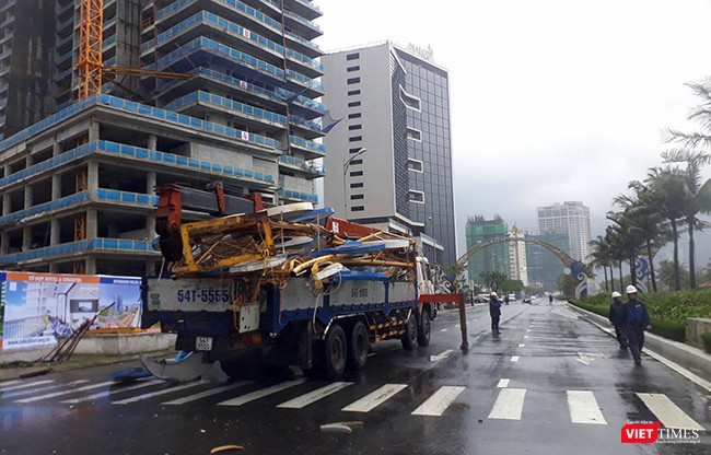 Bão số 12 không đổ bộ, Đà Nẵng vẫn thiệt hại nặng ảnh 9 Bão số 12 không đổ bộ, Đà Nẵng vẫn thiệt hại nặng ảnh 9