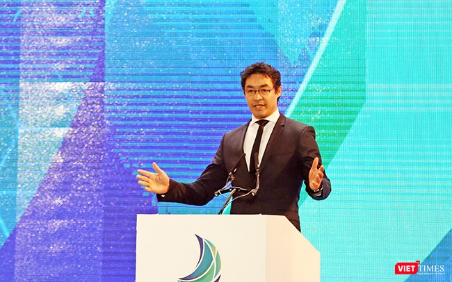 ông Philipp Rosler, Giám đốc Điều hành, Diễn đàn Kinh tế Thế giới đánh giá cao những nỗ lực cải cách môi trường đầu tư kinh doanh, những cải thiện về năng lực cạnh tranh của Việt Nam