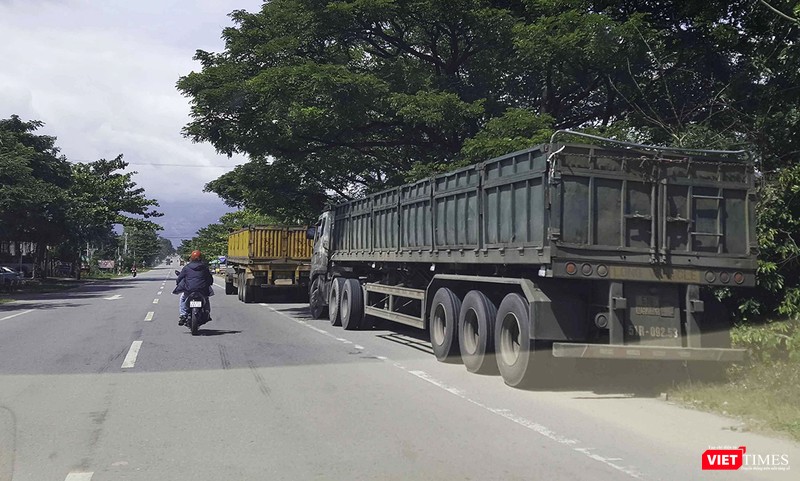 Cận cảnh những “siêu xe Bô xít” đang băm nát QL 27B  ảnh 4 Cận cảnh những “siêu xe Bô xít” đang băm nát QL 27B  ảnh 4