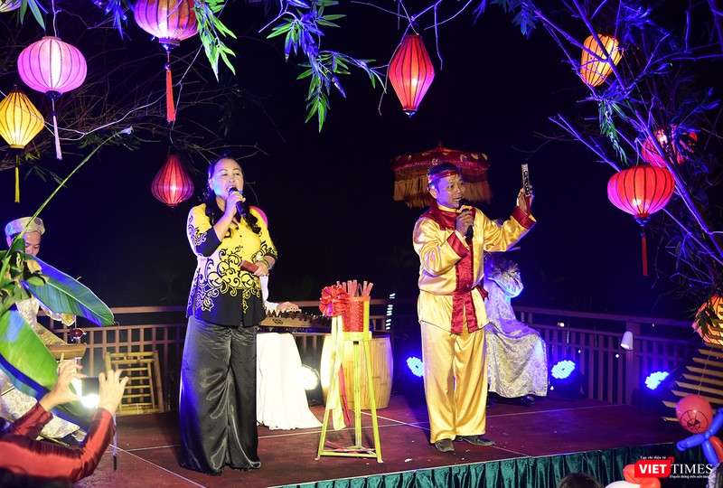 Cùng với đó là nghệ thuật Hát bài chòi xứ Quảng