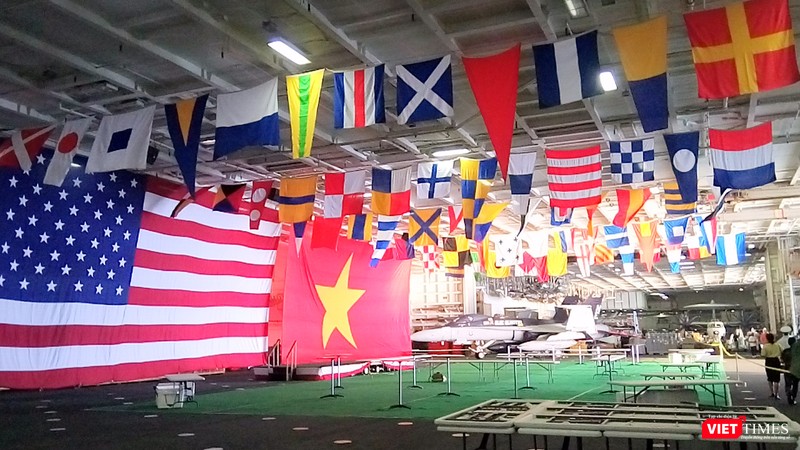 Toàn cảnh chuyến thăm lịch sử của đội tàu sân bay USS Carl Vinson ở Đà Nẵng ảnh 29 Sự kiện đánh dấu mốc quan trọng trong mối quan hệ ngoại giao Việt Nam-Hoa Kỳ