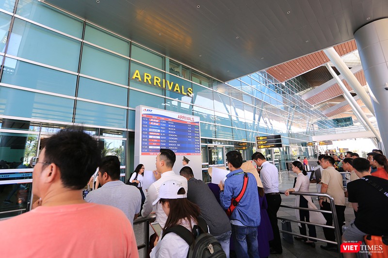 Tính đến tháng 5/2018, đang có 27 hãng hàng không trong nước và quốc tế khai thác hơn 60 đường bay quốc tế đến Đà Nẵng. So với trước đây, số đường bay đã tăng gấp 3 lần.