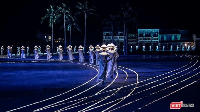  Chương trình biểu diễn thực cảnh “Ký ức Hội An” được vinh danh giải thưởng Leading Historical Spectacle Show