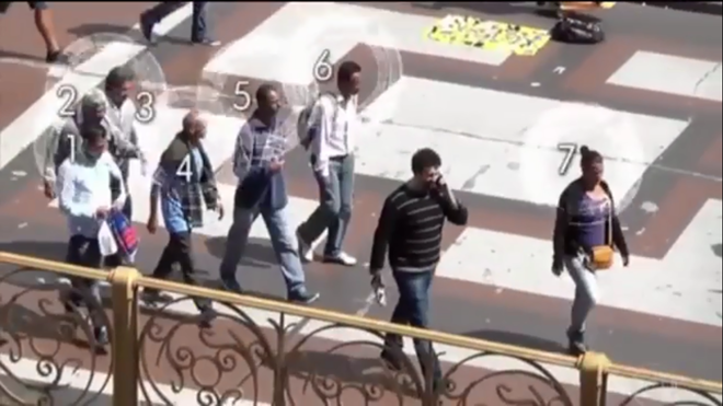 Có đến 7 kẻ tham gia vụ cướp 3 giây. Có đến 7 kẻ tham gia vụ cướp 3 giây.