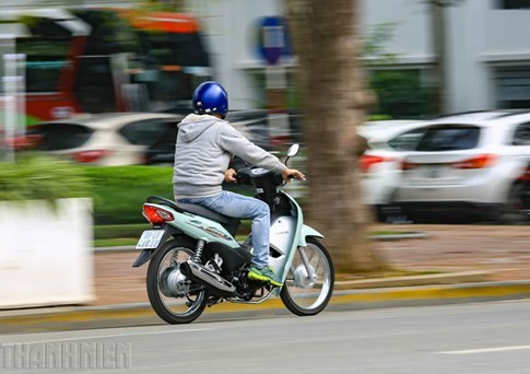 Wave Alpha 2017, 'cánh én nhỏ' mạnh mẽ của Honda ảnh 3 Wave Alpha 2017, 'cánh én nhỏ' mạnh mẽ của Honda - ảnh 3