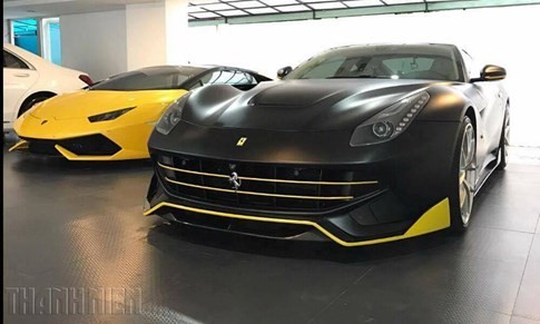 'Hàng độc’ F12 Berlinetta bản độ Dubai duy nhất tại Việt Nam ảnh 3 'Hàng độc’ F12 Berlinetta bản độ Dubai duy nhất tại Việt Nam - ảnh 3