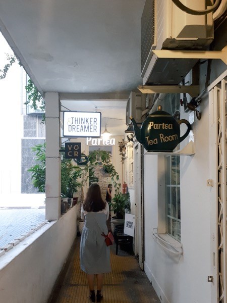 Bí quyết chụp ảnh check-in tại quán cà phê thật ‘chất’ dành cho giới trẻ ảnh 2 Bí quyết chụp ảnh check-in tại quán cà phê thật ‘chất’ dành cho giới trẻ ảnh 2