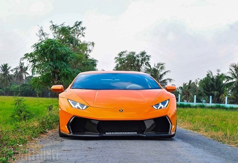Siêu bò Lamborghini Huracan độ Vorsteiner chất nhất Việt Nam ảnh 1