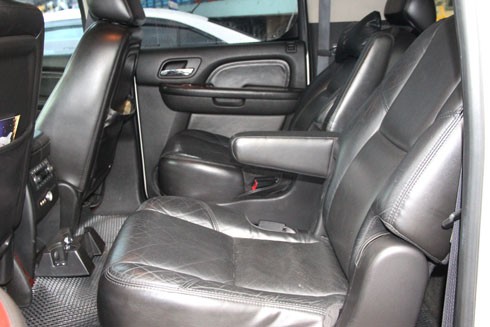 'Khủng long' Cadillac Escalade 2007 giá 1,2 tỷ tại Việt Nam ảnh 8 'Khủng long' Cadillac Escalade 2007 giá 1,2 tỷ tại Việt Nam ảnh 8