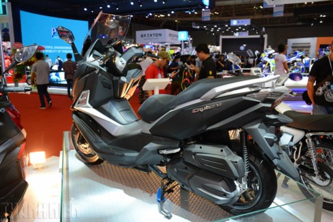 5 xe tay ga nổi bật nhất Triển lãm mô tô xe máy VN 2017 ảnh 6 5 xe tay ga nổi bật nhất Triển lãm mô tô xe máy VN 2017 ảnh 6