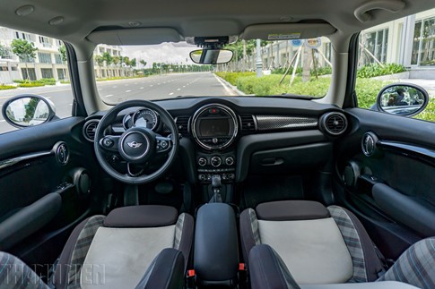 MINI Cooper S, xe chơi đúng nghĩa ảnh 4 MINI Cooper S, xe chơi đúng nghĩa - ảnh 4