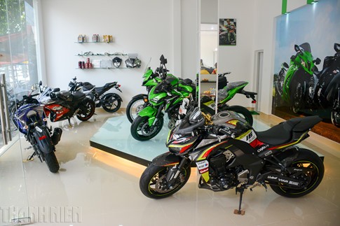 Nở rộ đại lý phân phối, bảo dưỡng mô tô tại TP.HCM - ảnh 1