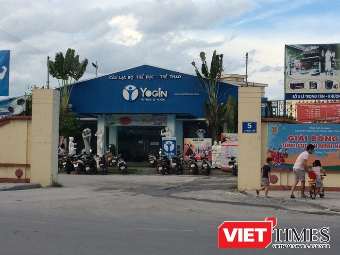 Câu Lạc bộ Thể dục - Thể thao số 5 Lê Trọng Tấn.