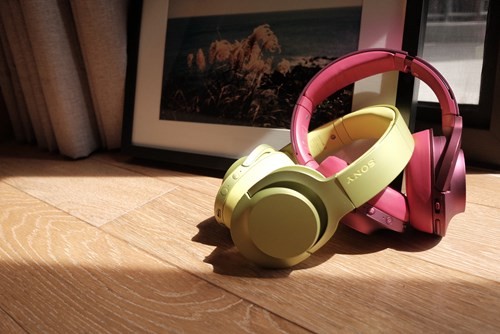 Tai nghe Sony H.ear on MDR-100ABN. Tai nghe Sony H.ear on MDR-100ABN.