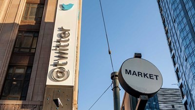 Twitter đang được một số công ty định giá. Twitter đang được một số công ty định giá.