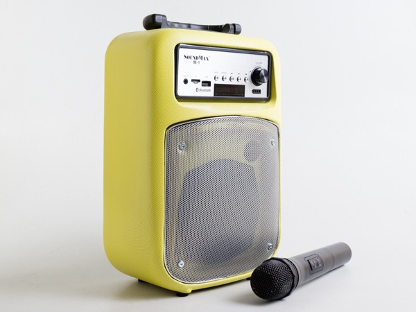 Soundmax M-1 có giá bán ở mức 1,15 triệu đồng.