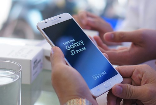 Top 5 smartphone selfie cực chất cho giới trẻ ảnh 2 Top 5 smartphone selfie cực chất cho giới trẻ ảnh 2