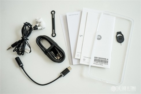 Cận cảnh Moto Z