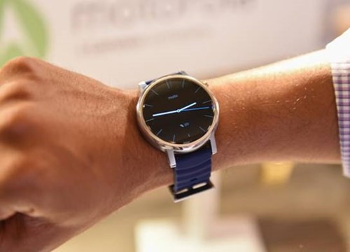 Motorola Moto 360 (2nd Gen). Motorola Moto 360 (2nd Gen).