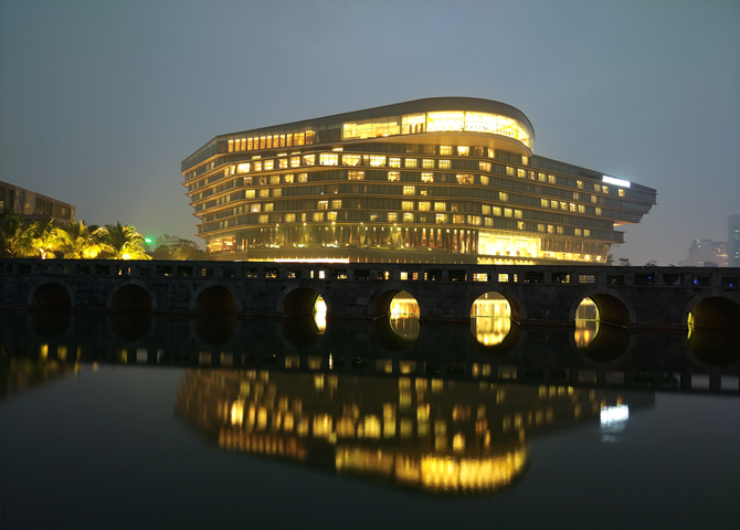 Đánh giá Xiaomi Mi Note 2 - đối thủ khó chịu của mọi flagship ảnh 13