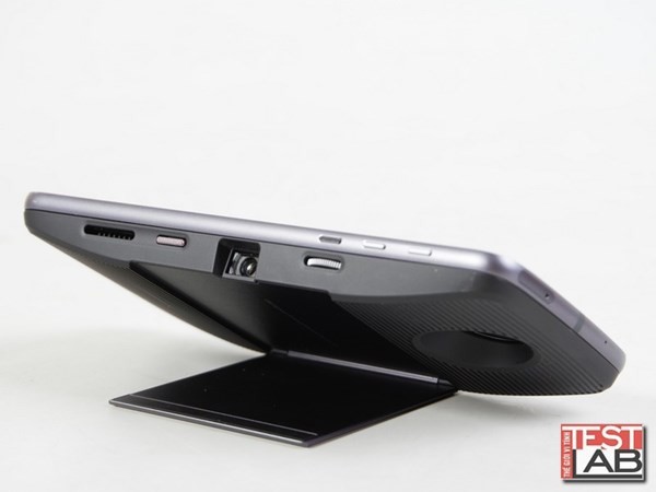 Phụ kiện máy chiếu di động Moto Insta-share Projector.