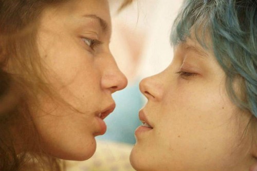Cảnh trong phim "Blue is the Warmest Colour".