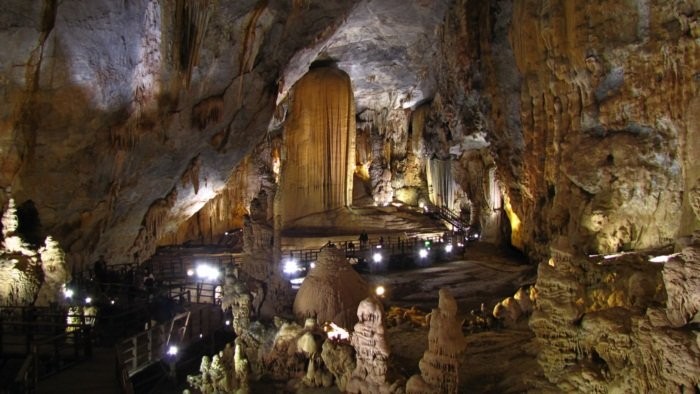 Vẻ đẹp kỳ thú bên trong hang Sơn Đoòng ảnh 3