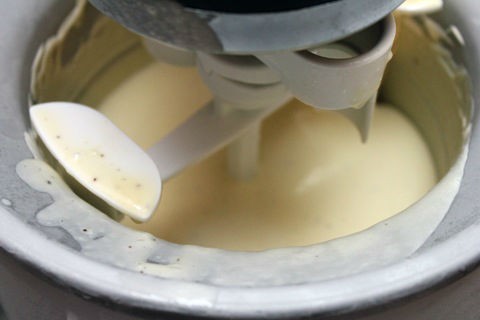 Thanh quấy của máy làm kem có thể trục trặc. Ảnh: Internet