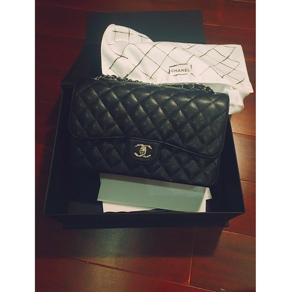 Hoa hậu - Á hậu Việt: Những tay chơi hàng hiệu kín tiếng ảnh 15