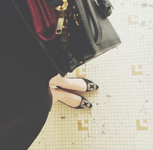 Hoa hậu - Á hậu Việt: Những tay chơi hàng hiệu kín tiếng ảnh 27