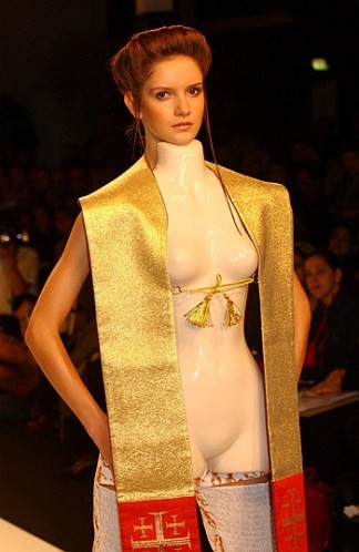 VietNamNet, kỳ quái, sàn diễn