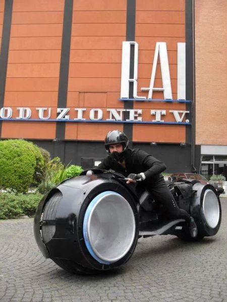 Xe hơi “bầu ngực thiếu nữ” và 1001 kiểu xe độc nhất vô nhị  ảnh 3