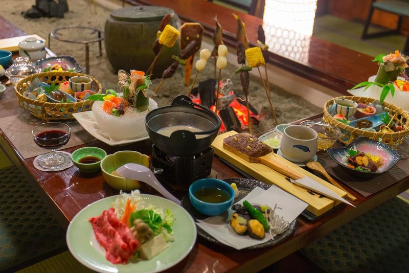 Bữa sáng kiểu Nhật được mang tới tận phòng Bữa sáng kiểu Nhật được mang tới tận phòng