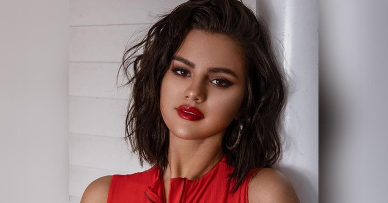Selena Gomez ở số 5 (US $ 886.000)