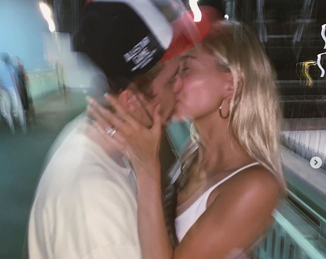 Bức ảnh trên Instagram của Haley Bức ảnh trên Instagram của Haley