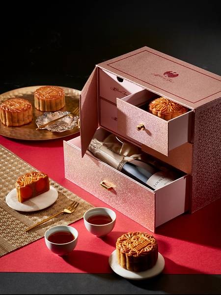 Bánh của JW Marriott. Ảnh: CNA Bánh của JW. Ảnh: CNA