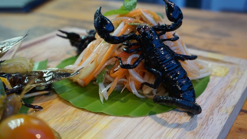 Nộm bọ cạp. Ảnh: CNA