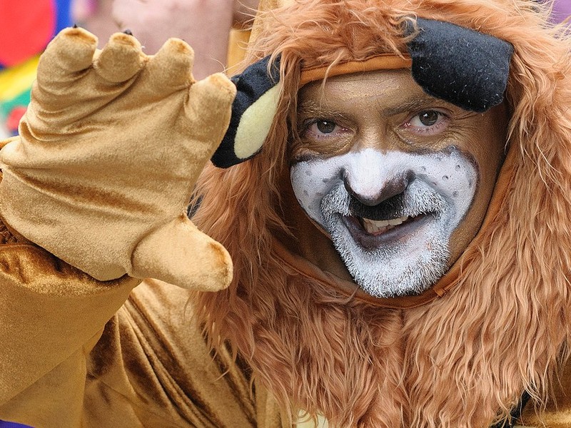 Chiêm ngưỡng trang phục sư tử hoàn hảo