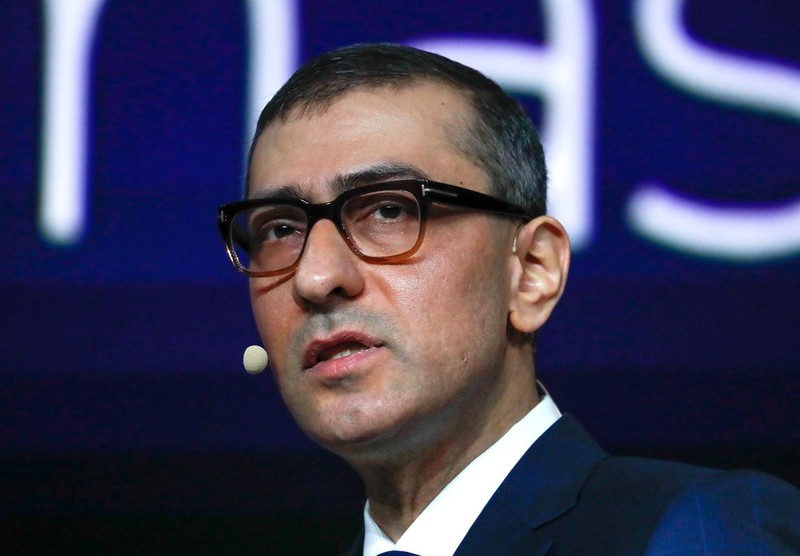Rajeev Suri, Chủ tịch đồng thời là CEO của Nokia phát biểu trong Đại hội Thế giới Di động ở Barcelona, Tây Ban Nha ngày 25.2.2018. Ảnh: Reuters Rajeev Suri, Chủ tịch đồng thời là CEO của Nokia phát biểu trong Đại hội Thế giới Di động ở Barcelona, Tây Ban Nha ngày 25.2.2018. Ảnh: Reuters