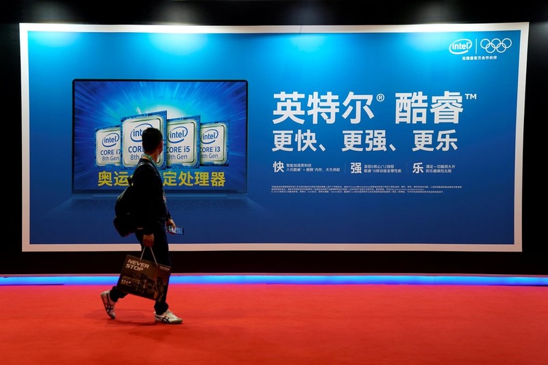 Các nhà sản xuất chip của Mỹ vẫn đang bán hàng triệu USD giá trị hàng hóa cho Huawei, bất chấp lệnh cấm của chính quyền Tổng thống Donald Trump. Ảnh: NY Times Các nhà sản xuất chip của Mỹ vẫn đang bán hàng triệu USD giá trị hàng hóa cho Huawei, bất chấp lệnh cấm của chính quyền Tổng thống Donald Trump. Ảnh: NY Times