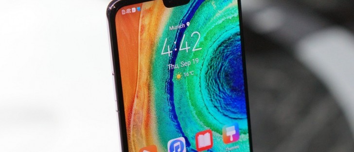 Ảnh: GSMArena Ảnh: GSMArena