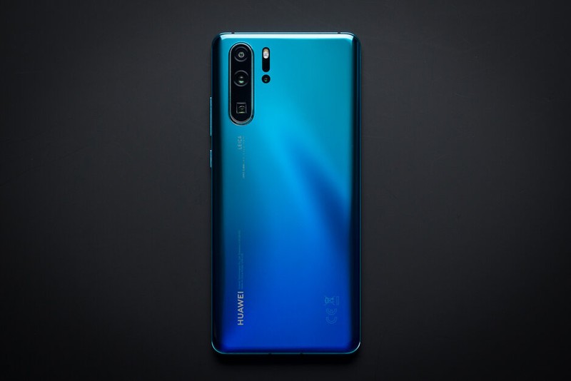 Huawei P30 Pro. Ảnh: Phone Arena