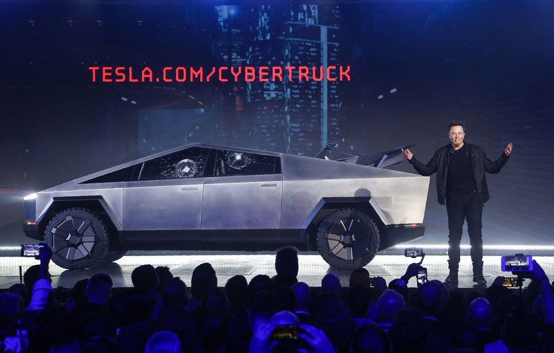 Giám đốc điều hành Tesla Elon Musk giới thiệu Cybertruck tại Hawthorne, California. Ảnh: Washington Post Ảnh: Washington Post