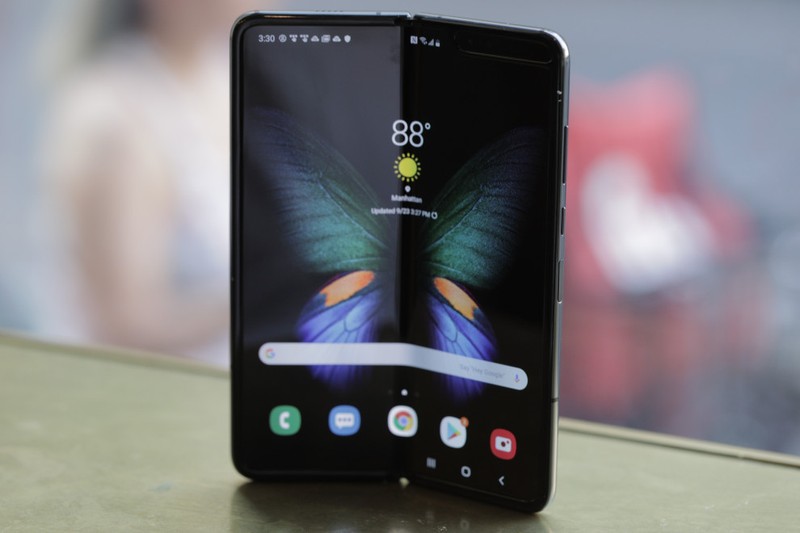 Galaxy Fold của Samsung. Ảnh: TechCrunch