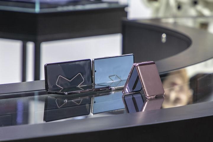 Điện thoại Samsung màn hình gập Điện thoại Samsung màn hình gập