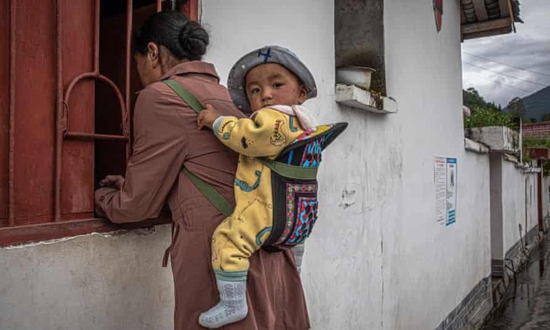 Bản thân ông Tập Cận Bình đã nhiều lần cảnh báo khoảng cách giàu nghèo của Trung Quốc có thể đe dọa tính chính danh của ĐCSTQ